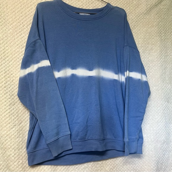 Time and Tru Blue Tie-Dye Crewneck Sweater Casual Comfy - Picture 3 of 6